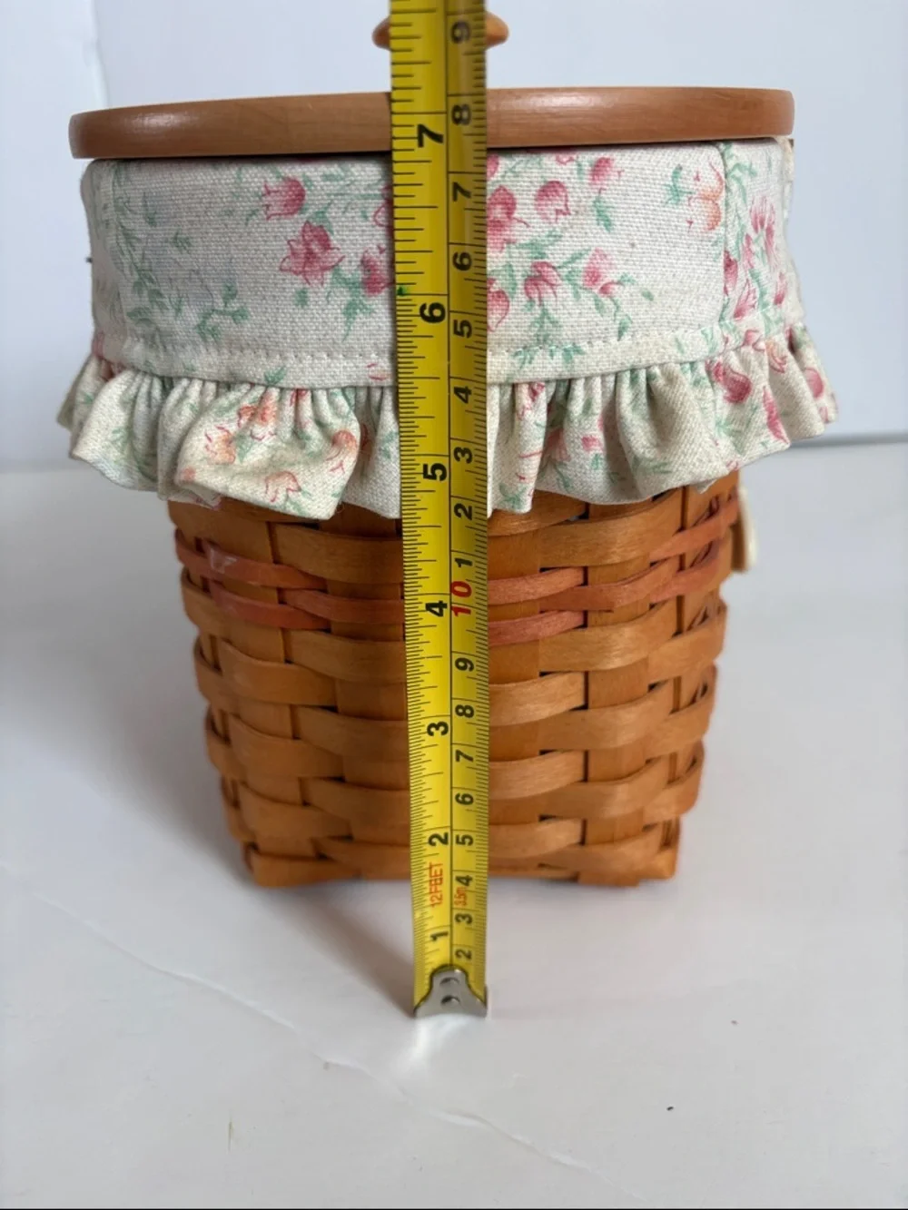 Longaberger 2001 Mother’s Day Vintage Blossoms Basket w plastic and floral liner